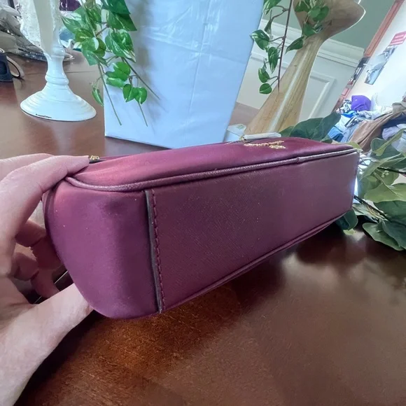 NWT Michael Kors Burgundy Crossbody Bag with Gold Accents - Picture 5 of 8